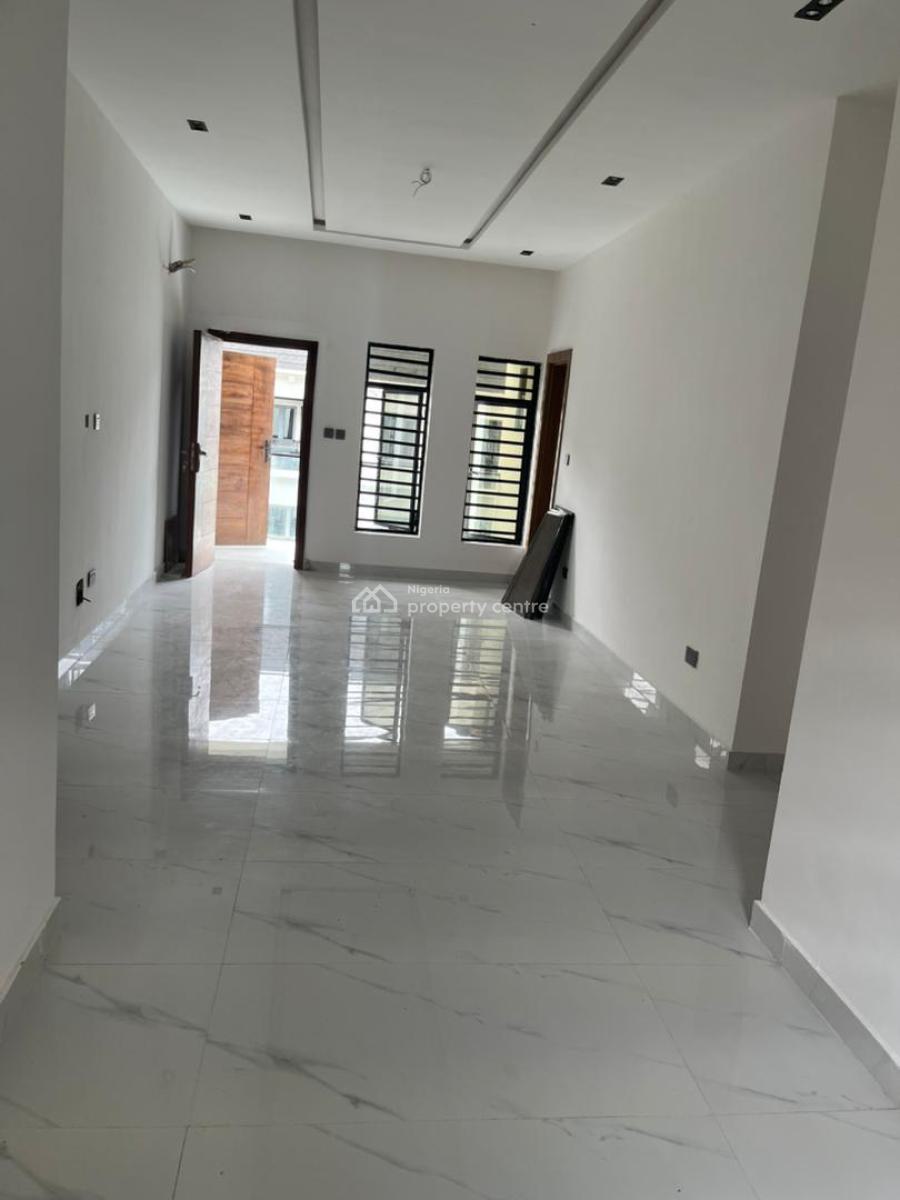 Brand New 2 Bedroom All En-suite Apartment, Ologolo, Lekki, Lagos, Flat / Apartment for Rent