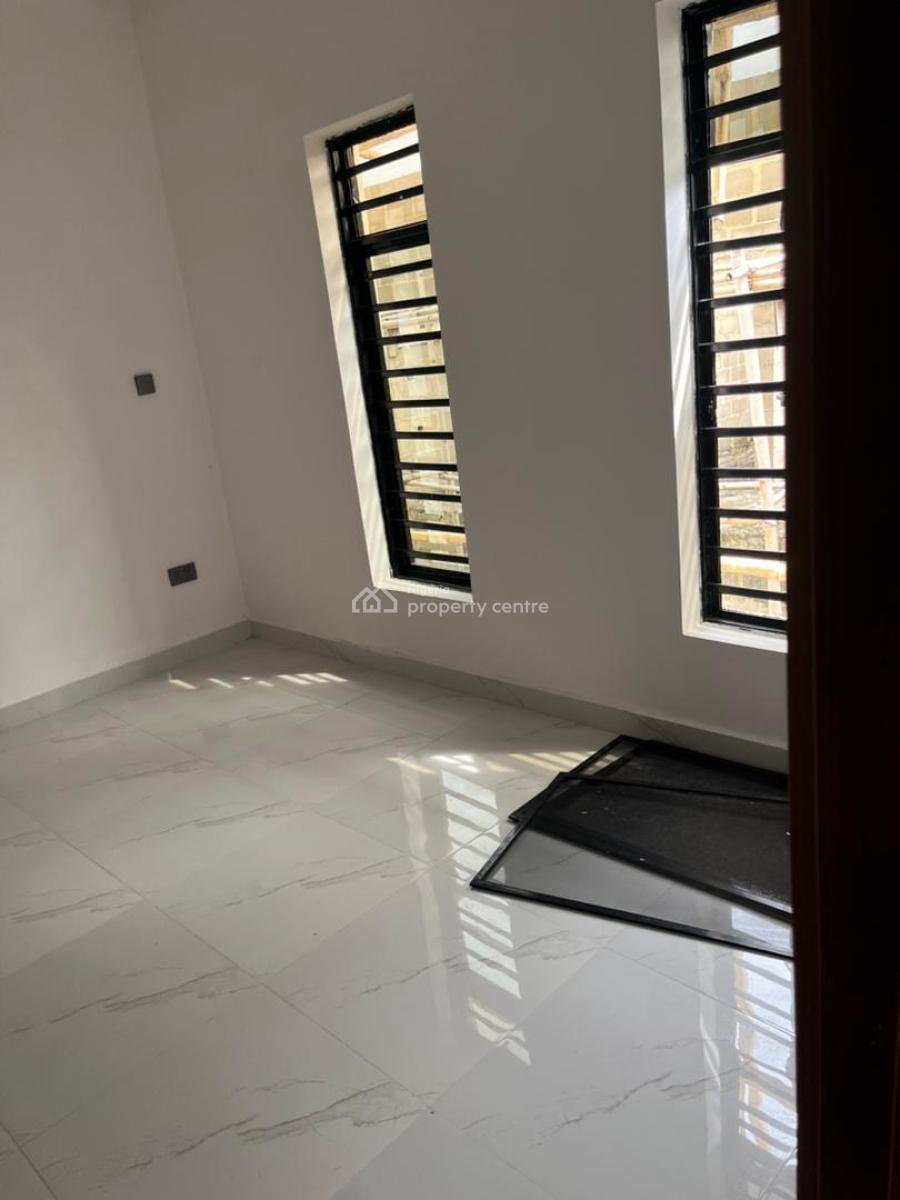 Brand New 2 Bedroom All En-suite Apartment, Ologolo, Lekki, Lagos, Flat / Apartment for Rent