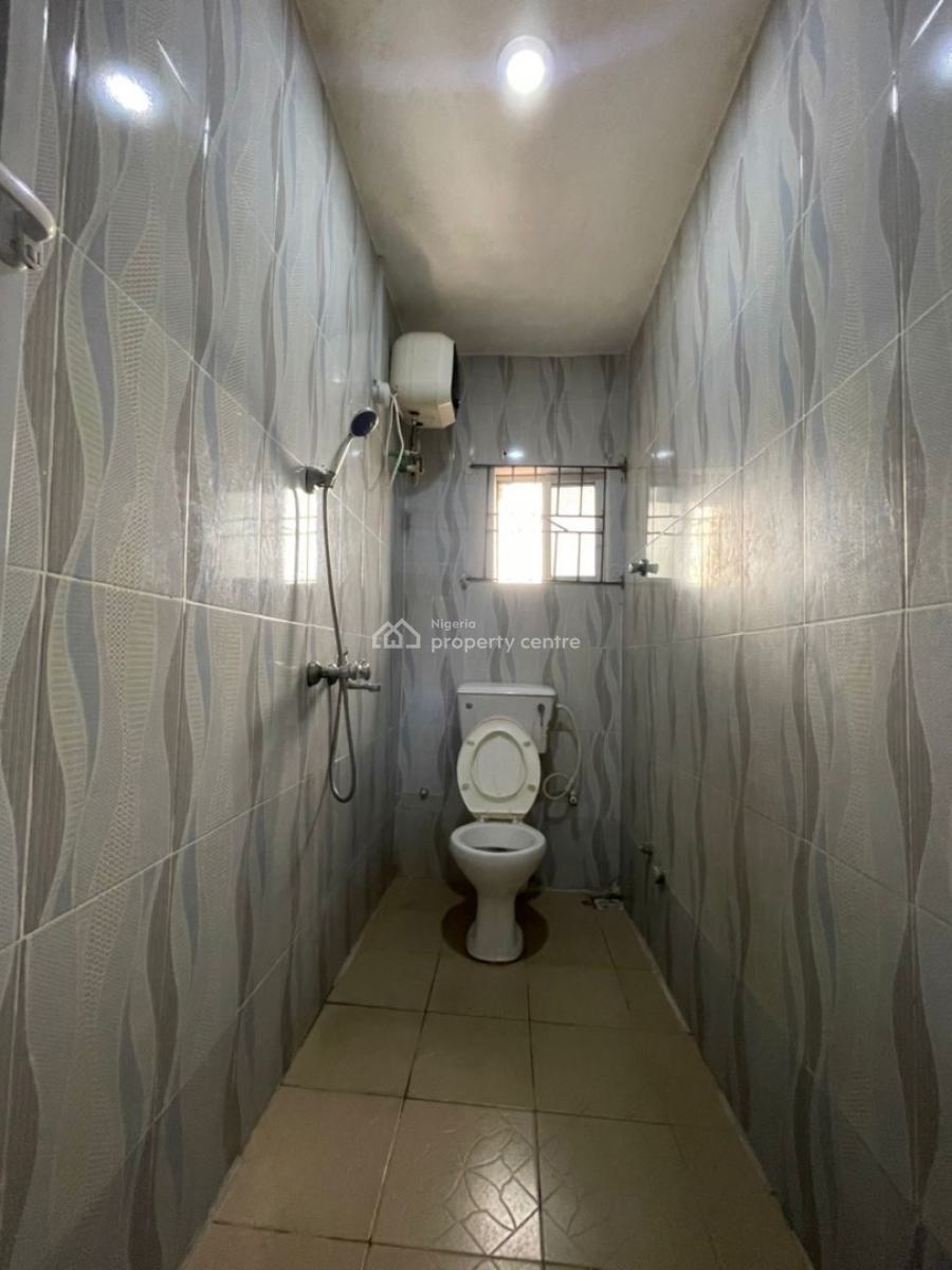 a Spacious Miniflat with Balcony, Prepaid, Car Park in an Estate, Obanikoro, Shomolu, Lagos, Mini Flat (room and Parlour) for Rent