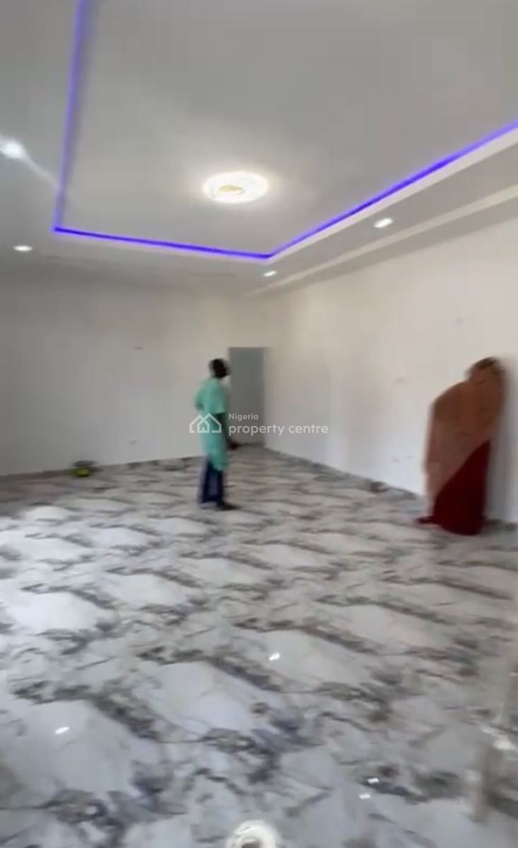 3bedroom En-suite Flat, Main Life Camp, Life Camp, Abuja, Block of Flats for Sale