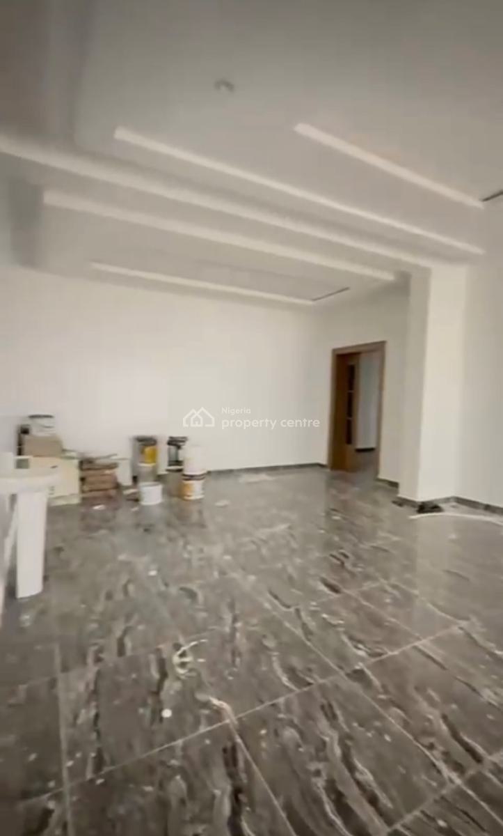 Luxury 3bedroom Flat+ 2living Room + Bq, By Dakibiyu, Wuye, Abuja, Block of Flats for Sale