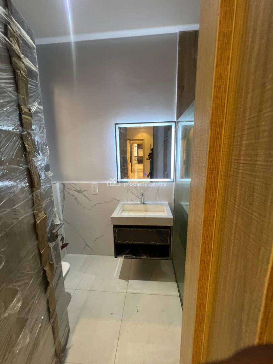 5 Bedrooms House Sitting on 850 Sqm  with Bq, Lekki, Lagos, Detached Bungalow for Rent