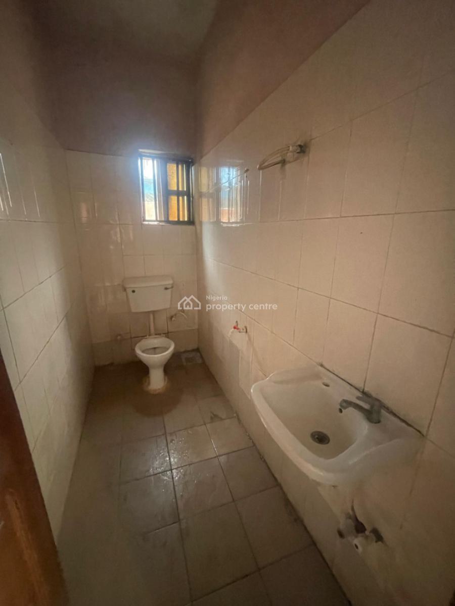 Well Maintained 3 Bedroom Apartment Close to The Express, Eputu, Ibeju Lekki, Lagos, House for Rent