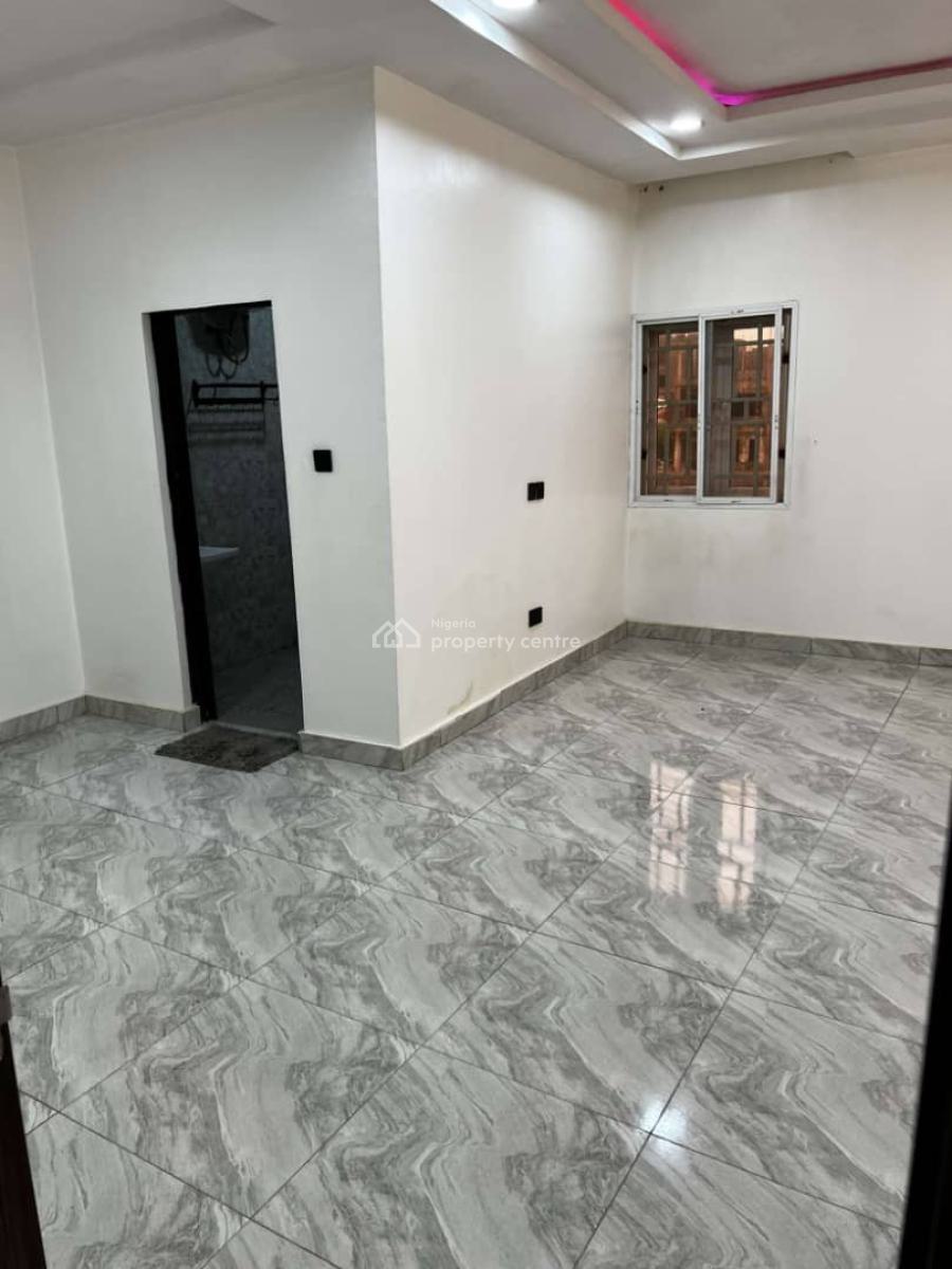 4 Bedroom Terrace Duplex with Bq, Close to Nnpc, Guzape District, Abuja, Terraced Duplex for Rent