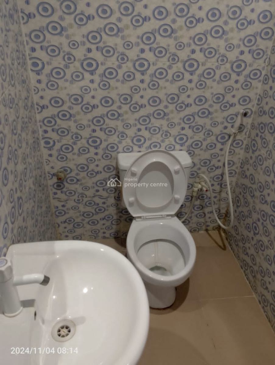 Lovely 2 Bedroom Flat with Pop Finishing, Off Unilag Road, Yaba, Lagos, Flat / Apartment for Rent