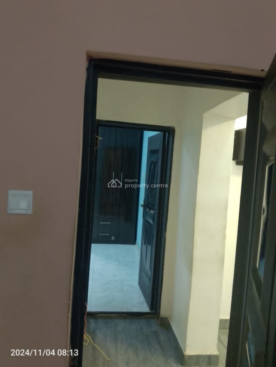 Lovely 2 Bedroom Flat with Pop Finishing, Off Unilag Road, Yaba, Lagos, Flat / Apartment for Rent