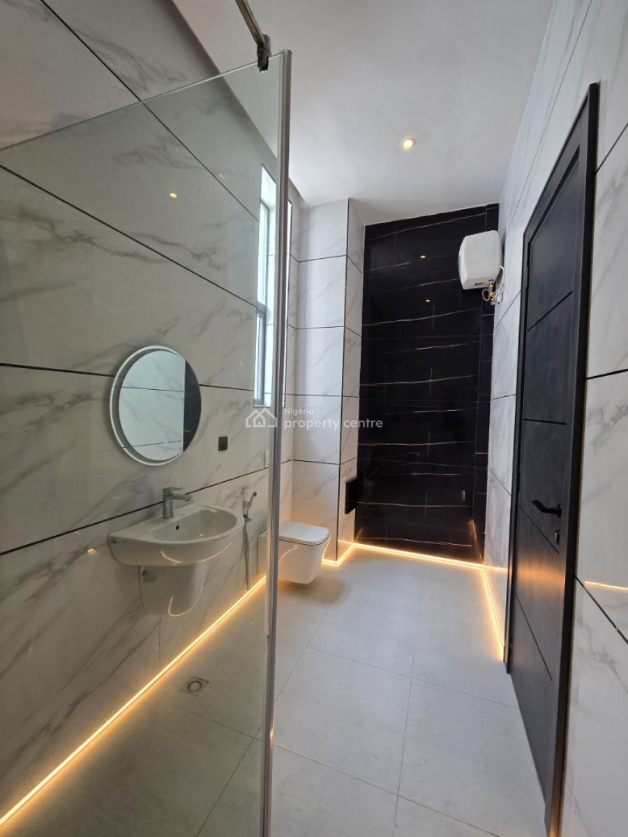 4 Bedroom Maisonette with Cinema Plus Bq, Lekki Phase 1, Lekki, Lagos, Semi-detached Duplex for Sale