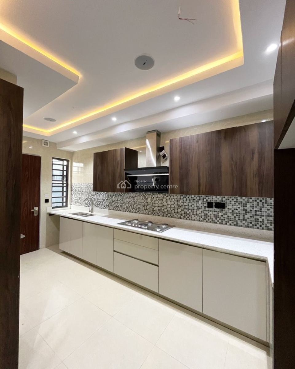 3 Bedroom Semi Detached Triplex, Victoria Island (vi), Lagos, House for Rent