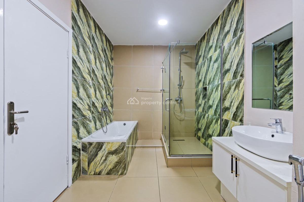 3-bedroom Waterfront Apartment with Snooker and Swimming Pool, Lekki Phase 1, Lekki, Lagos, Flat / Apartment Short Let