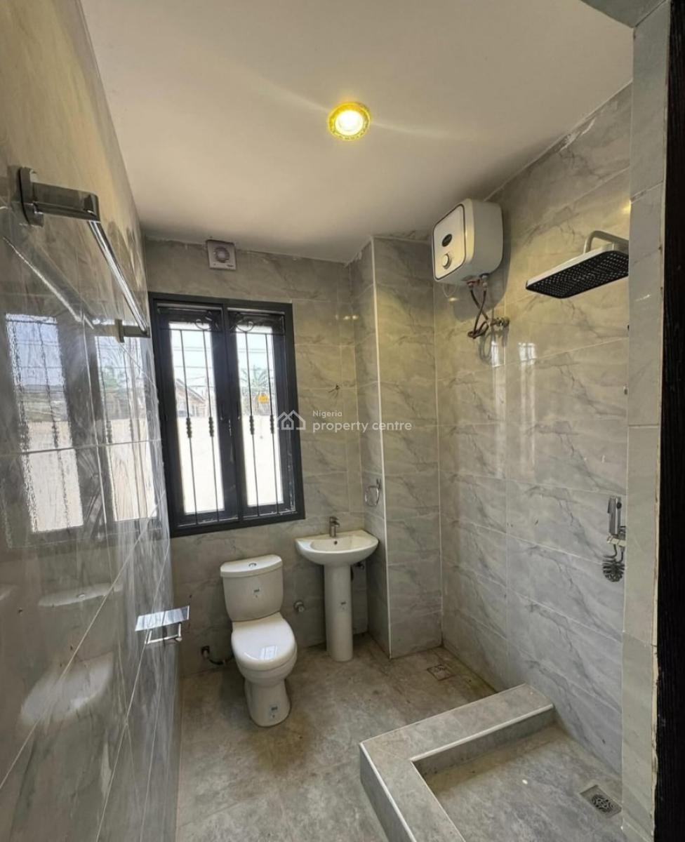 New and Serviced with 24/7 Power Supply 1 Bedroom En-suite Flat, Ikoyi, Lagos, Flat / Apartment for Rent