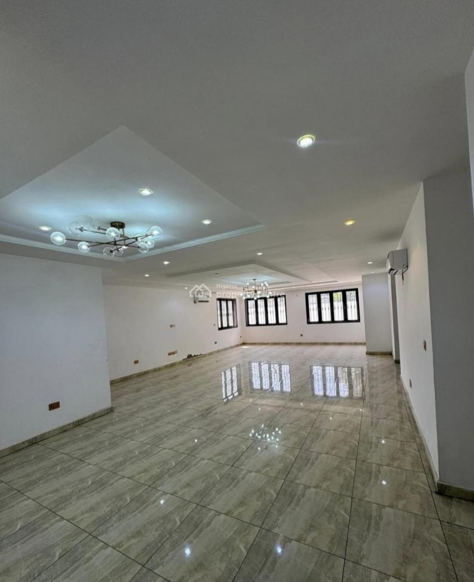 New and Serviced with 24/7 Power Supply 2 Bedroom En-suite Flat, Ikoyi, Lagos, Flat / Apartment for Rent