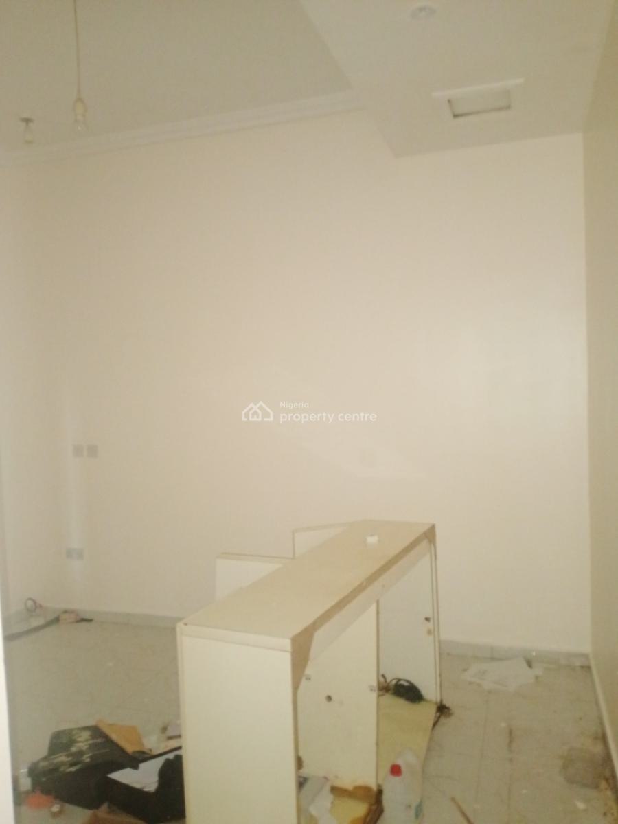 * 2 Bedrooms Tastefully Finished Ground Floor, Oniru, Victoria Island (vi), Lagos, Flat / Apartment for Rent
