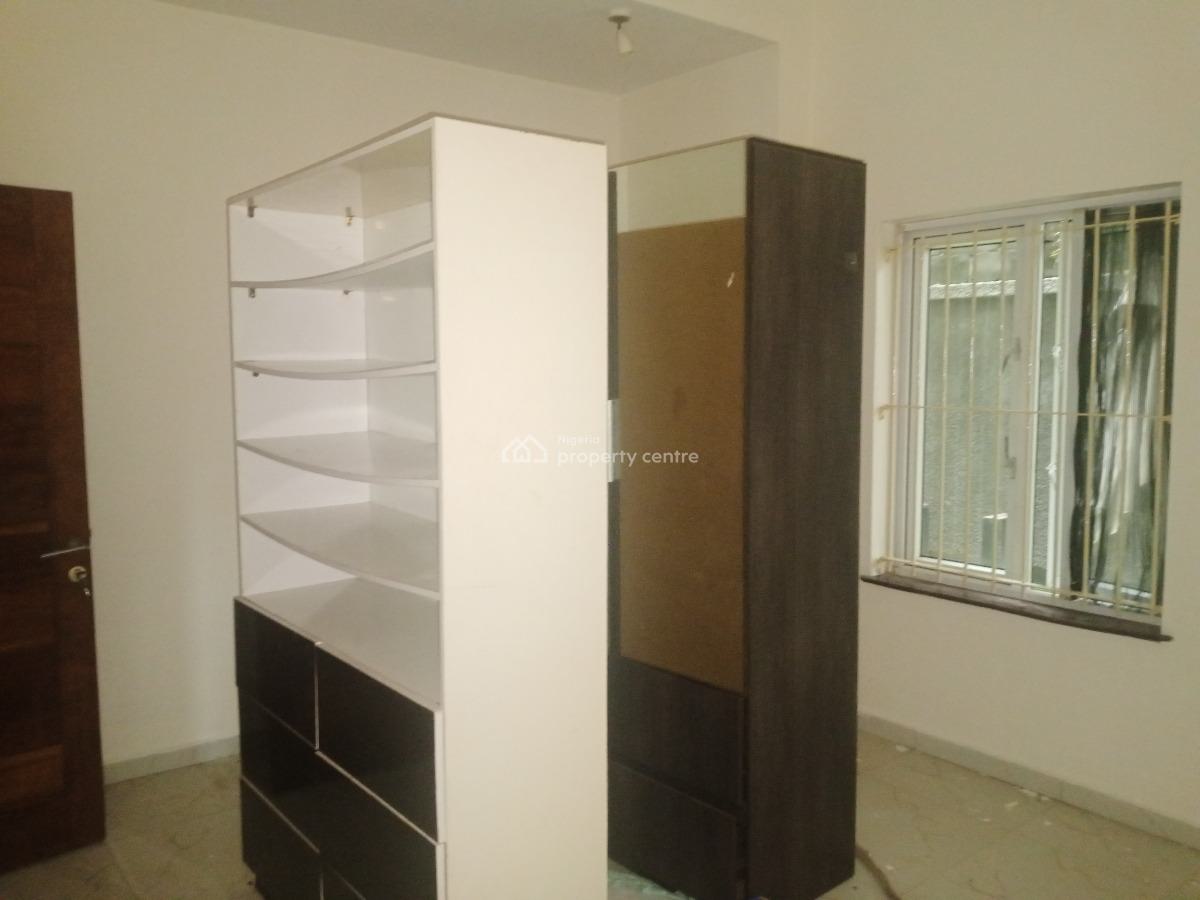 * 2 Bedrooms Tastefully Finished Ground Floor, Oniru, Victoria Island (vi), Lagos, Flat / Apartment for Rent