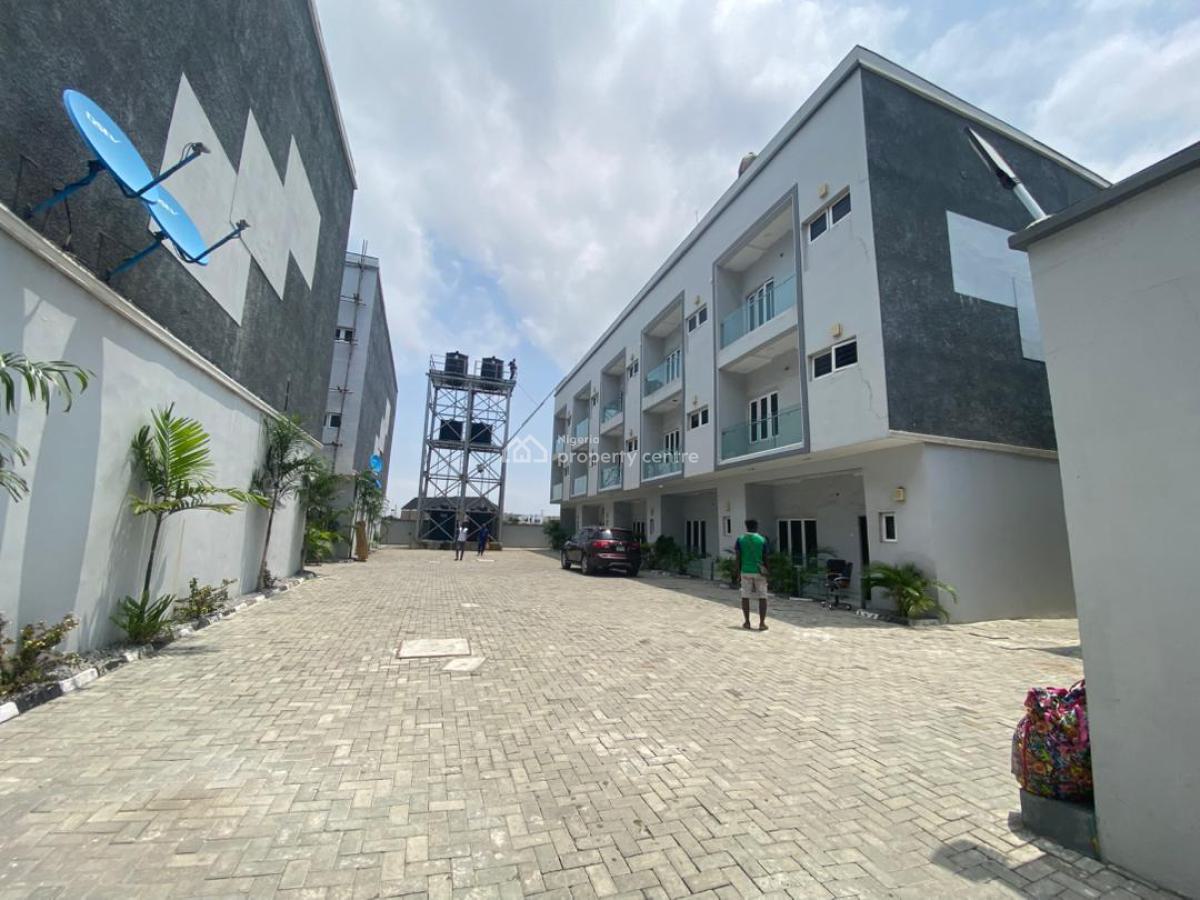 4 Bedrooms Terrace Duplex and Bq, Mobile Road Ikota, Lekki, Lagos, Terraced Duplex for Sale
