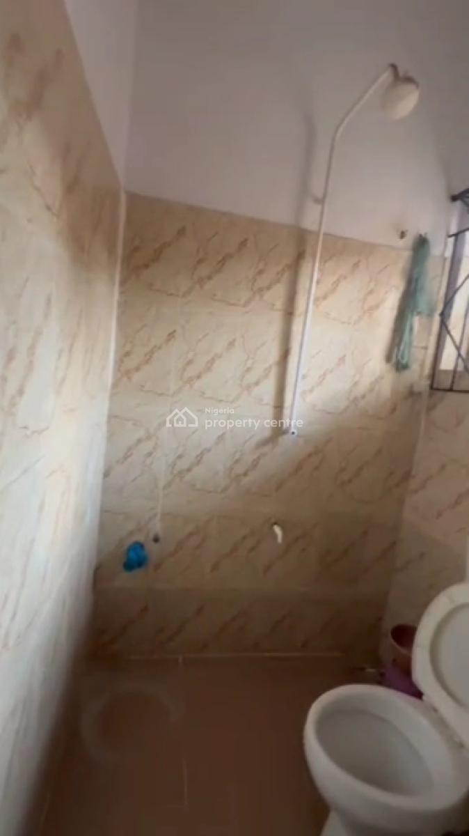 Very Decent and Standard Relatively New Roomself-con, Off Fola Agoro, Yaba, Lagos, Self Contain (single Rooms) for Rent
