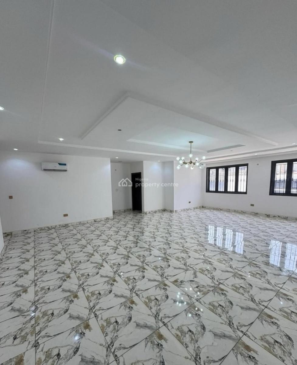 New and Serviced with 24/7 Power Supply 3 Bedroom En-suite Flat with F, Ikoyi, Lagos, Flat / Apartment for Rent