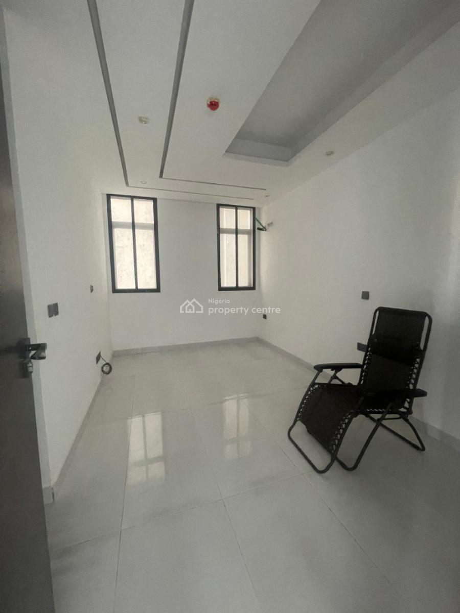 Luxury 3 Bedroom Penthouse Apartment Smart in a Serene Estate, Lekki Phase 1, Lekki, Lagos, Flat / Apartment for Sale