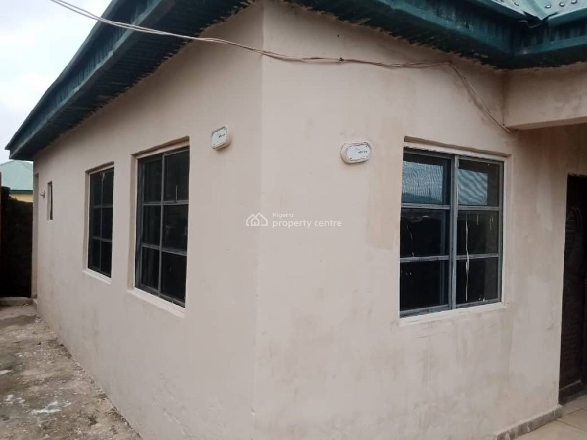 2 Bedroom Bungalow on a Tarred Road, Kuje, Abuja, Detached Bungalow for Sale