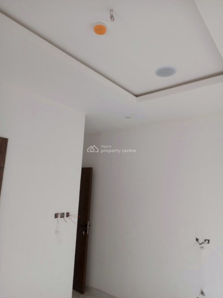 4 Bedroom Fully Detached Duplex with Bq, All Rooms En Suite, Waterfront Estate, Gra Phase 1, Magodo, Lagos, Detached Duplex for Sale