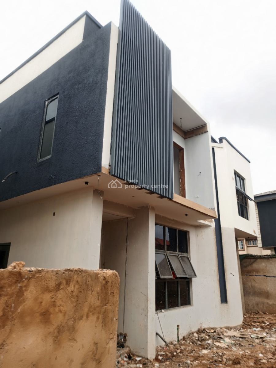 4 Bedroom Fully Detached Duplex with Bq, All Rooms En Suite, Waterfront Estate, Gra Phase 1, Magodo, Lagos, Detached Duplex for Sale