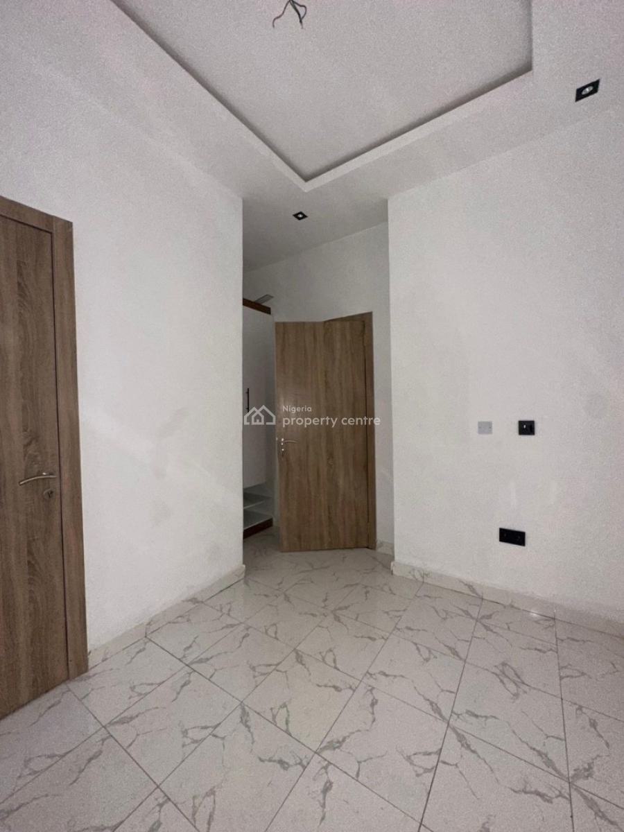 Luxurious 3 Bedroom Terraced Duplex in a Secure Estate, Sangotedo, Ajah, Lagos, Terraced Duplex for Sale