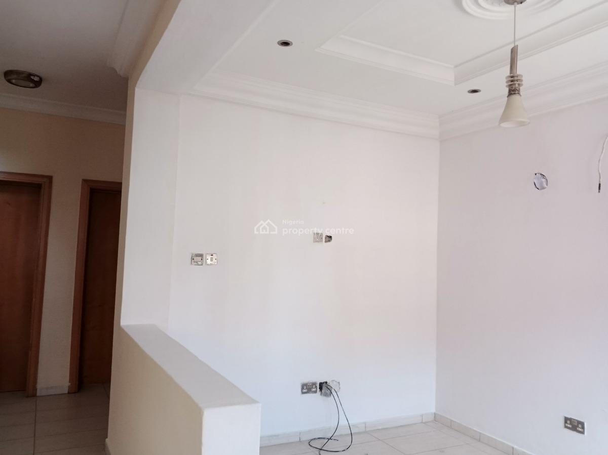 4 Bedrooms Semi Detached Triplex with Bq in a Serviced Mini Estate, Yetville Estate Kusenla Road, Ikate Elegushi, Lekki, Lagos, Semi-detached Duplex for Rent