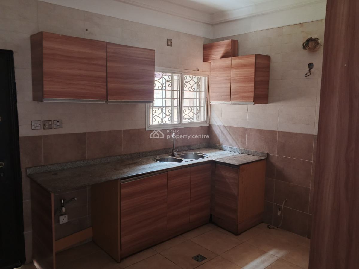 4 Bedrooms Semi Detached Triplex with Bq in a Serviced Mini Estate, Yetville Estate Kusenla Road, Ikate Elegushi, Lekki, Lagos, Semi-detached Duplex for Rent