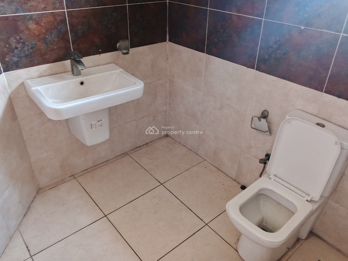 4 Bedrooms Semi Detached Triplex with Bq in a Serviced Mini Estate, Yetville Estate Kusenla Road, Ikate Elegushi, Lekki, Lagos, Semi-detached Duplex for Rent