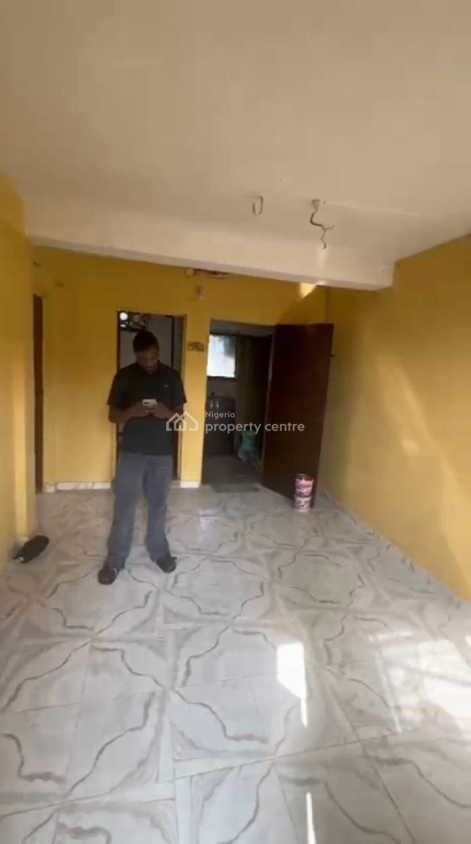 Very Decent and Spacious Upstairs 2-bedroom Flat, Akoka, Yaba, Lagos, Flat / Apartment for Rent