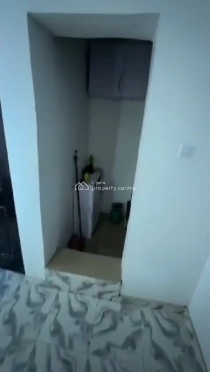 Very Decent and Spacious Miniflat, Off Morocco Road, Shomolu, Lagos, Mini Flat (room and Parlour) for Rent