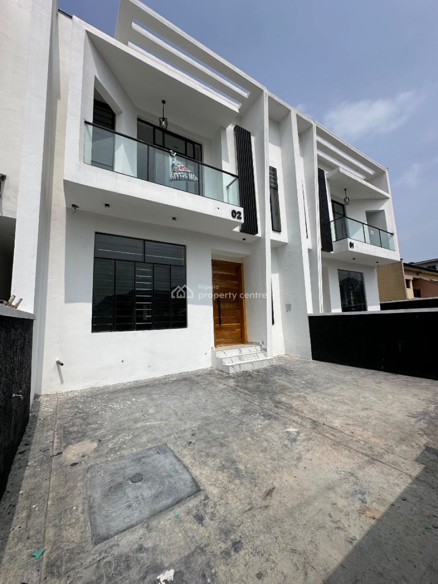 Spaciously Built 4 Bedroom Semi Detached Duplex with Bq, Idado-agungi, Lekki, Lagos, Semi-detached Duplex for Sale