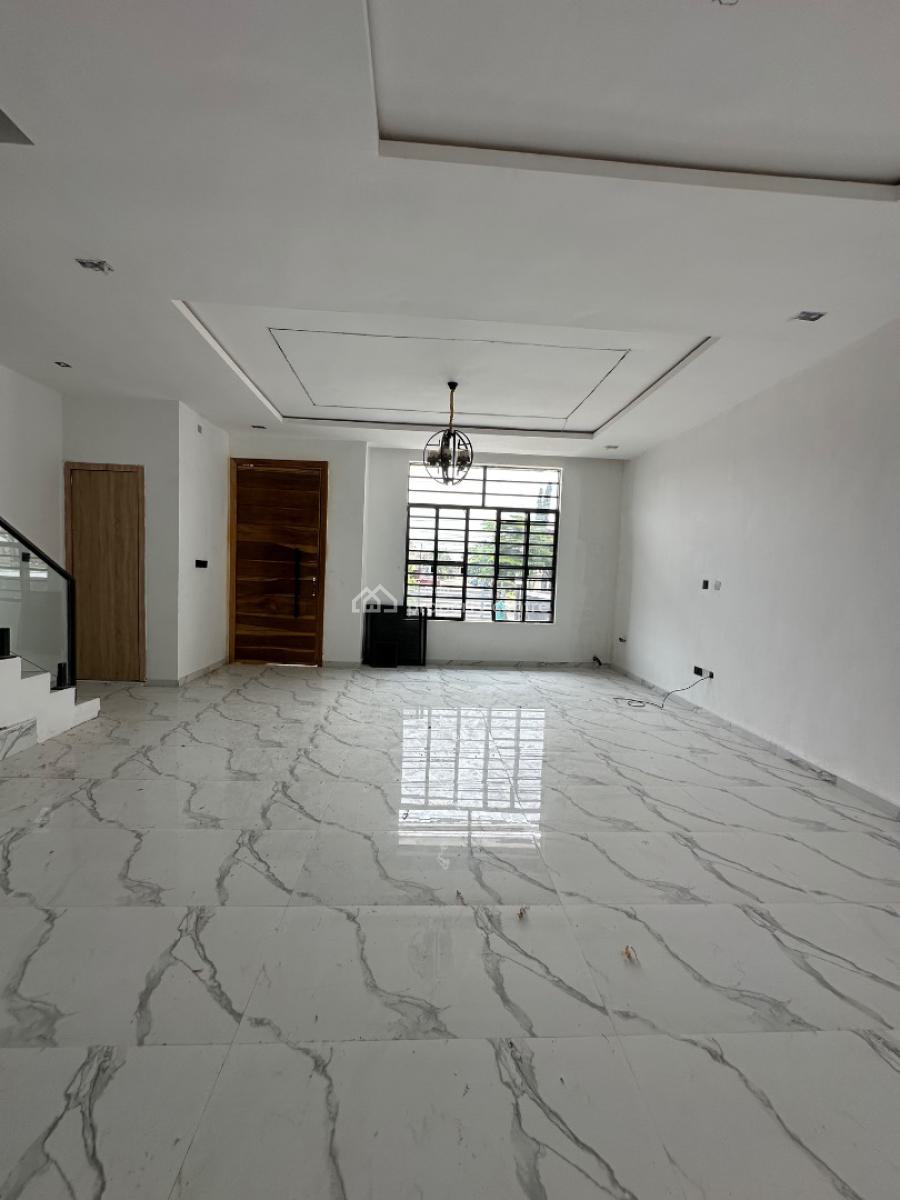 Spaciously Built 4 Bedroom Semi Detached Duplex with Bq, Idado-agungi, Lekki, Lagos, Semi-detached Duplex for Sale