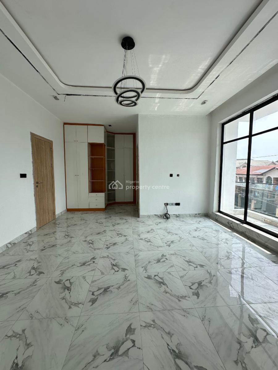 Spaciously Built 4 Bedroom Semi Detached Duplex with Bq, Idado-agungi, Lekki, Lagos, Semi-detached Duplex for Sale