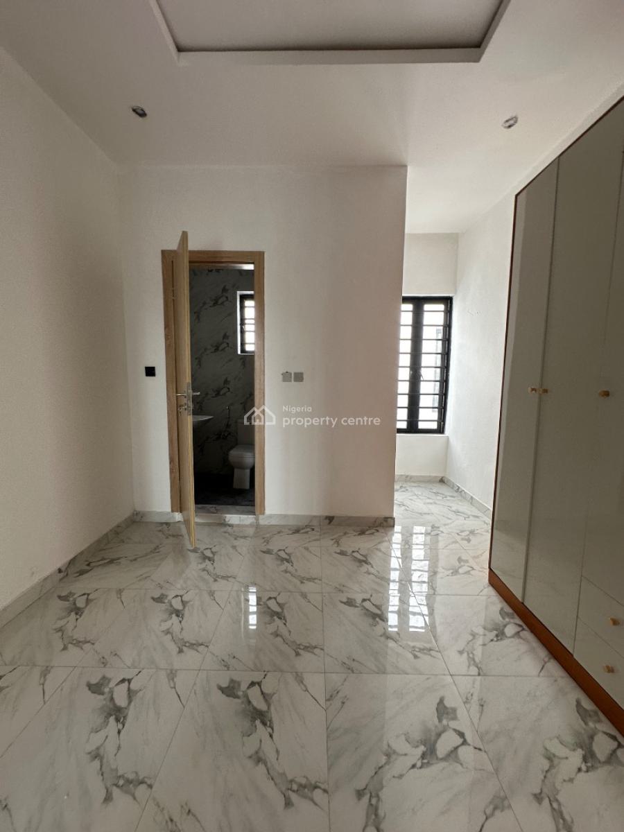 Spaciously Built 4 Bedroom Semi Detached Duplex with Bq, Idado-agungi, Lekki, Lagos, Semi-detached Duplex for Sale