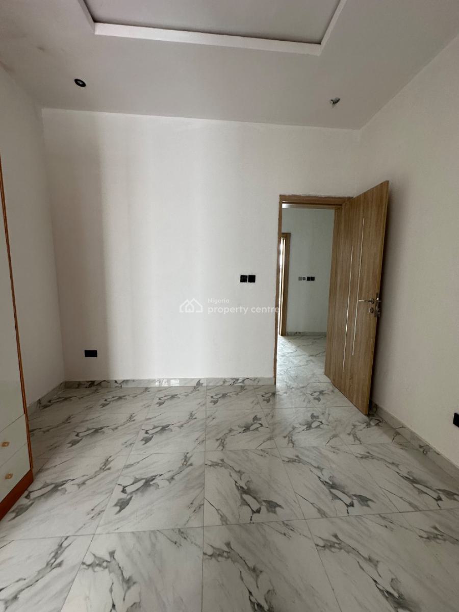 Spaciously Built 4 Bedroom Semi Detached Duplex with Bq, Idado-agungi, Lekki, Lagos, Semi-detached Duplex for Sale