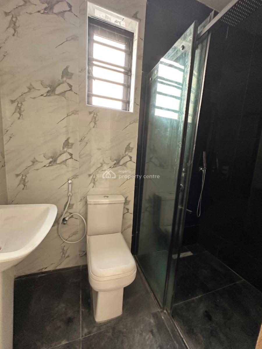 Spaciously Built 4 Bedroom Semi Detached Duplex with Bq, Idado-agungi, Lekki, Lagos, Semi-detached Duplex for Sale