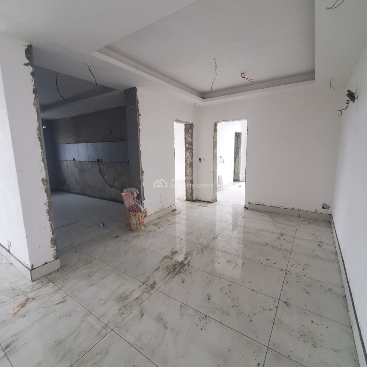 Well Build 2bedroom Apartments, Ikate Elegushi, Lekki, Lagos, Flat / Apartment for Sale