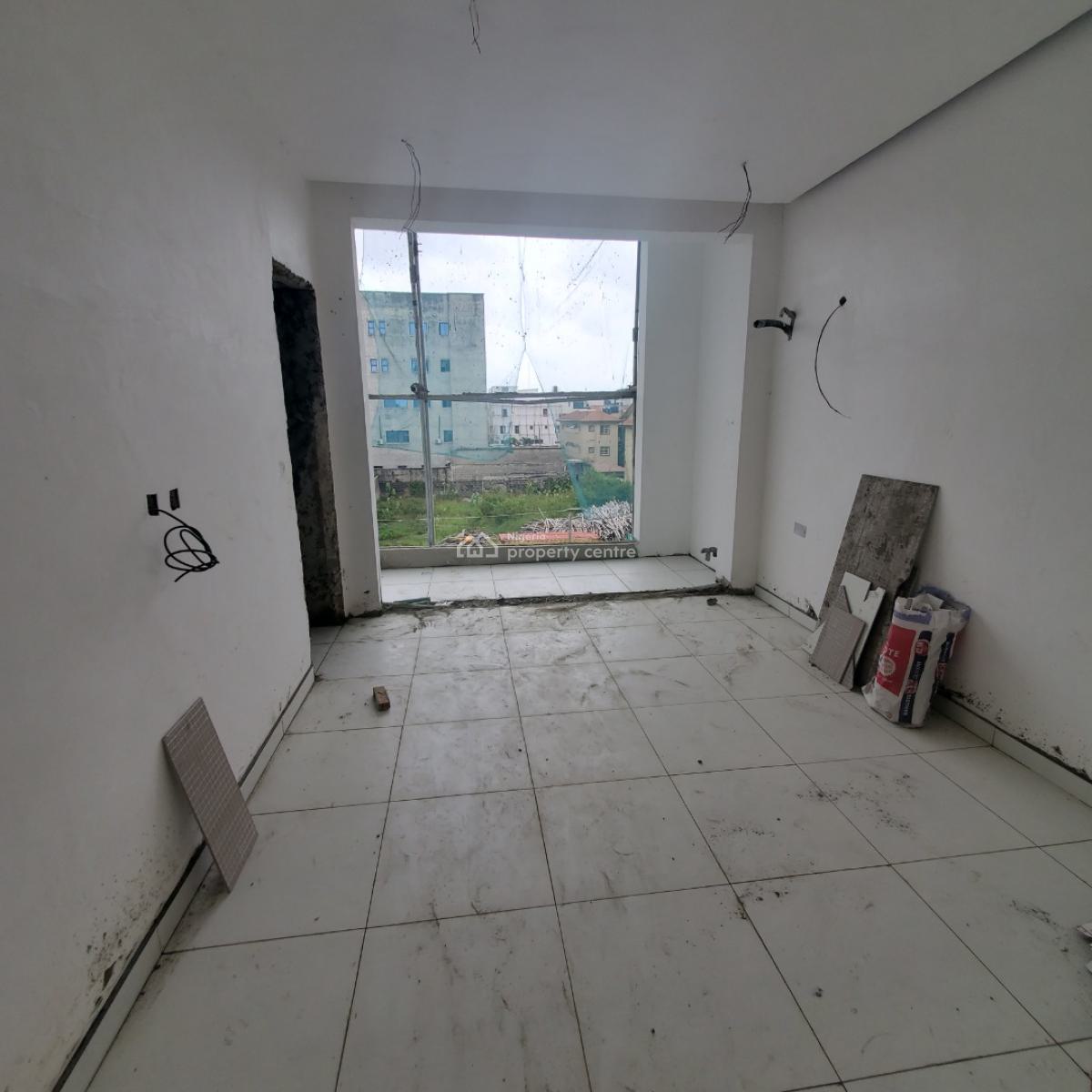 Well Build 2bedroom Apartments, Ikate Elegushi, Lekki, Lagos, Flat / Apartment for Sale