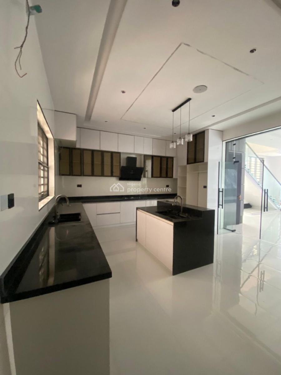 Lovely 5bedroom Fully Detached Duplex with Bq in a Secure Estate, Ajah, Lekki, Lagos, Detached Duplex for Sale