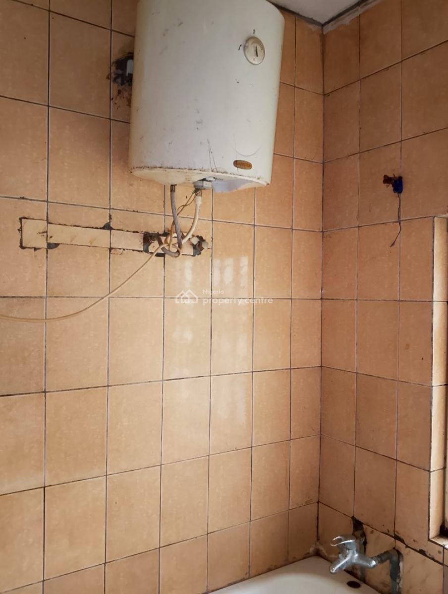 Self Contained Apartment, Gidado Bukar Crescent, Durumi, Abuja, Self Contain (single Rooms) for Rent