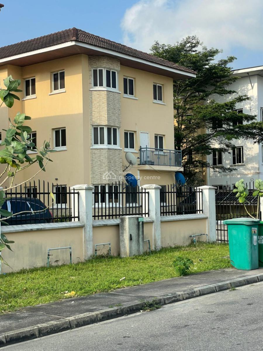 3 Bedroom Flat, Royal Garden Estate, Ajah, Lagos, Flat / Apartment for Rent