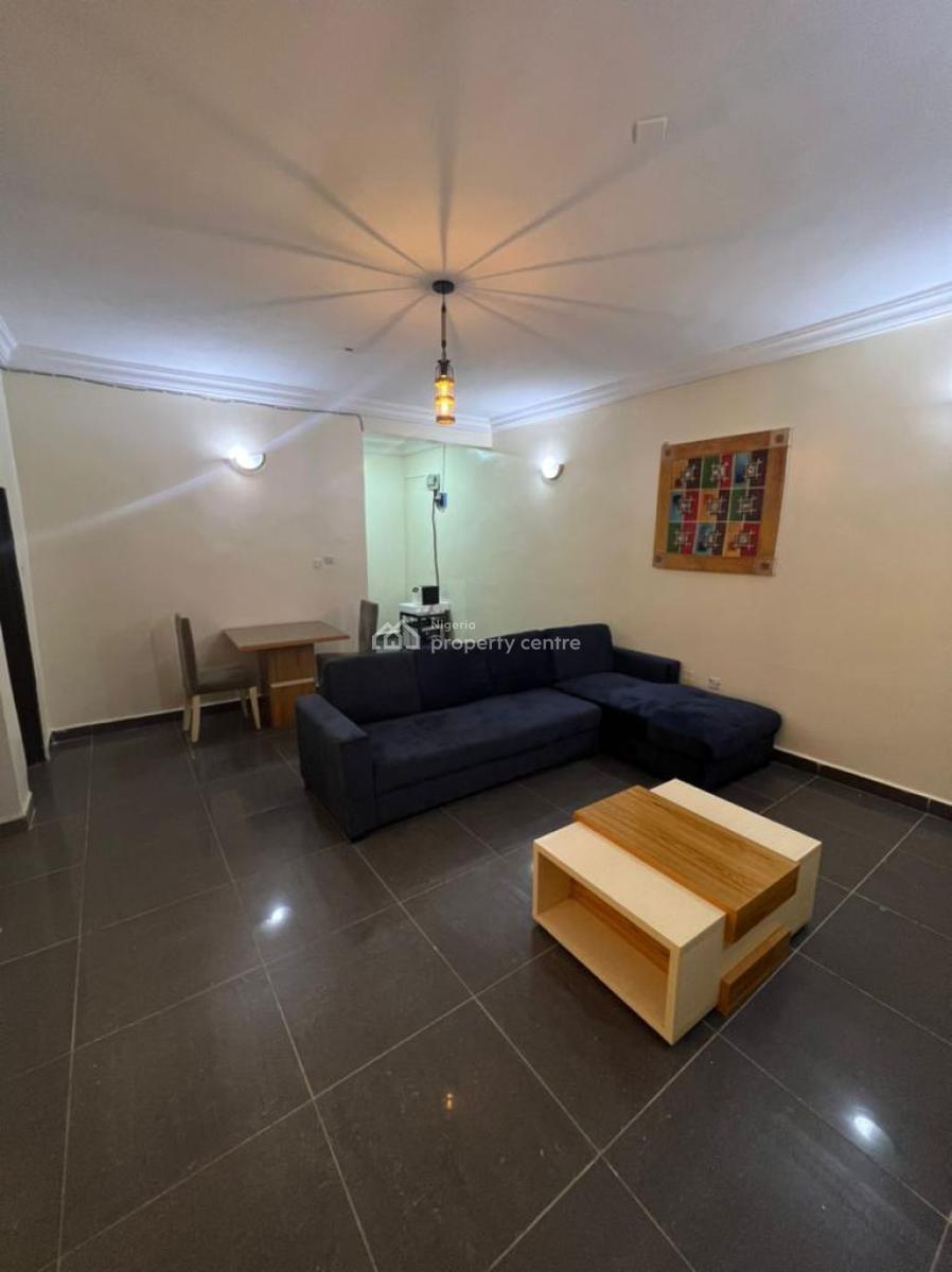 Spacious One Bedroom Apartment, 778 Francis Akinjide Close, Jabi, Abuja, Flat / Apartment Short Let