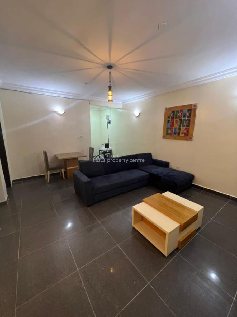 Spacious One Bedroom Apartment, 778 Francis Akinjide Close, Jabi, Abuja, Flat / Apartment Short Let