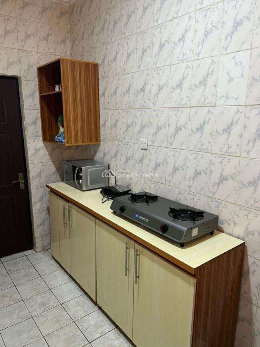 Spacious One Bedroom Apartment, 778 Francis Akinjide Close, Jabi, Abuja, Flat / Apartment Short Let