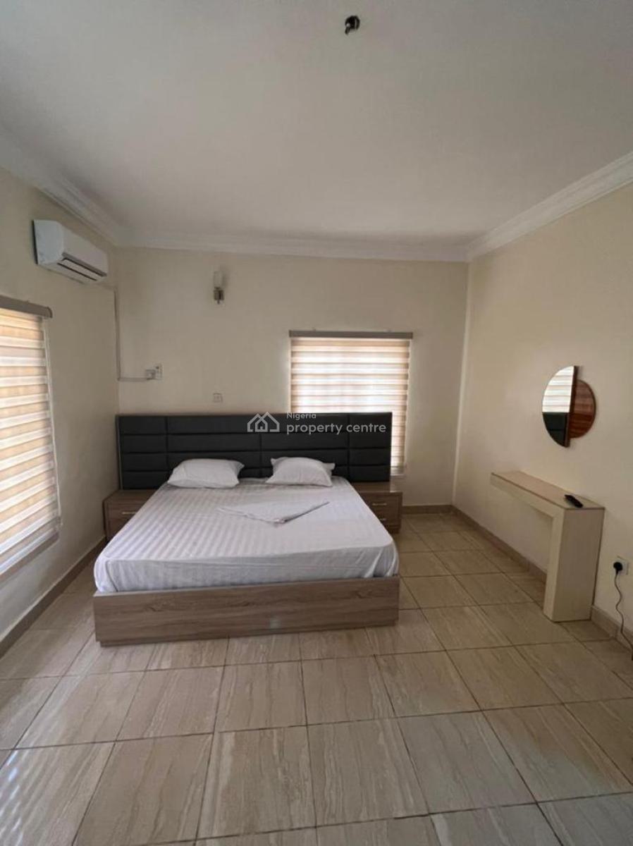 Spacious One Bedroom Apartment, 778 Francis Akinjide Close, Jabi, Abuja, Flat / Apartment Short Let