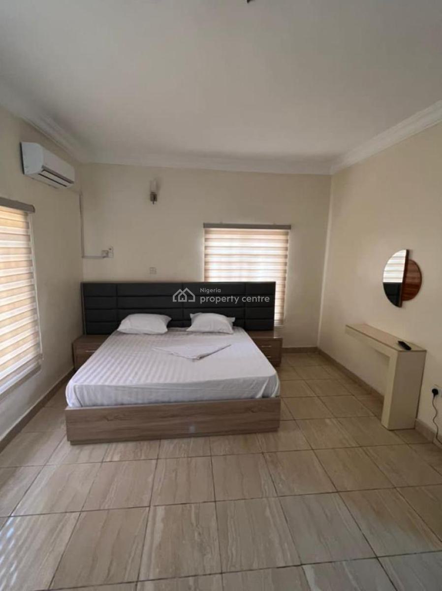 Spacious One Bedroom Apartment, 778 Francis Akinjide Close, Jabi, Abuja, Flat / Apartment Short Let