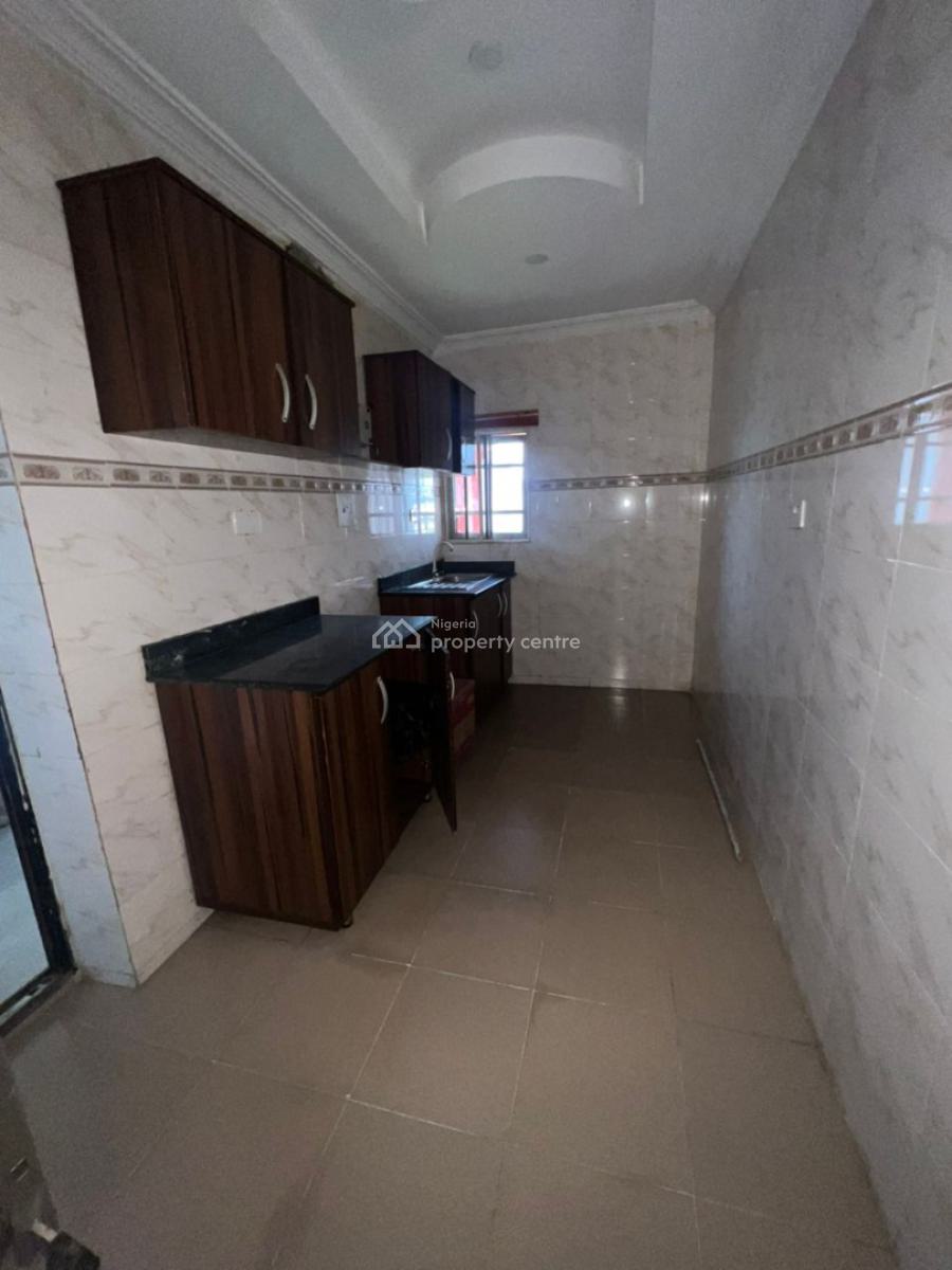 Neat and Spacious Two Bedroom Apartment in a Good Estate, University View Estate, Sangotedo, Ajah, Lagos, Flat / Apartment for Rent