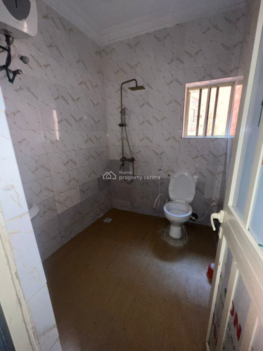 Neat and Spacious Two Bedroom Apartment in a Good Estate, University View Estate, Sangotedo, Ajah, Lagos, Flat / Apartment for Rent