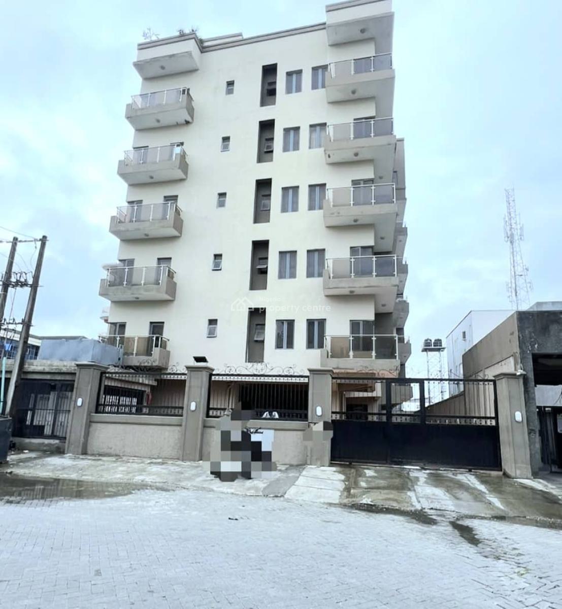 Luxurious and Spacious 3 Bedroom Apartment, Oniru, Victoria Island (vi), Lagos, Flat / Apartment for Rent