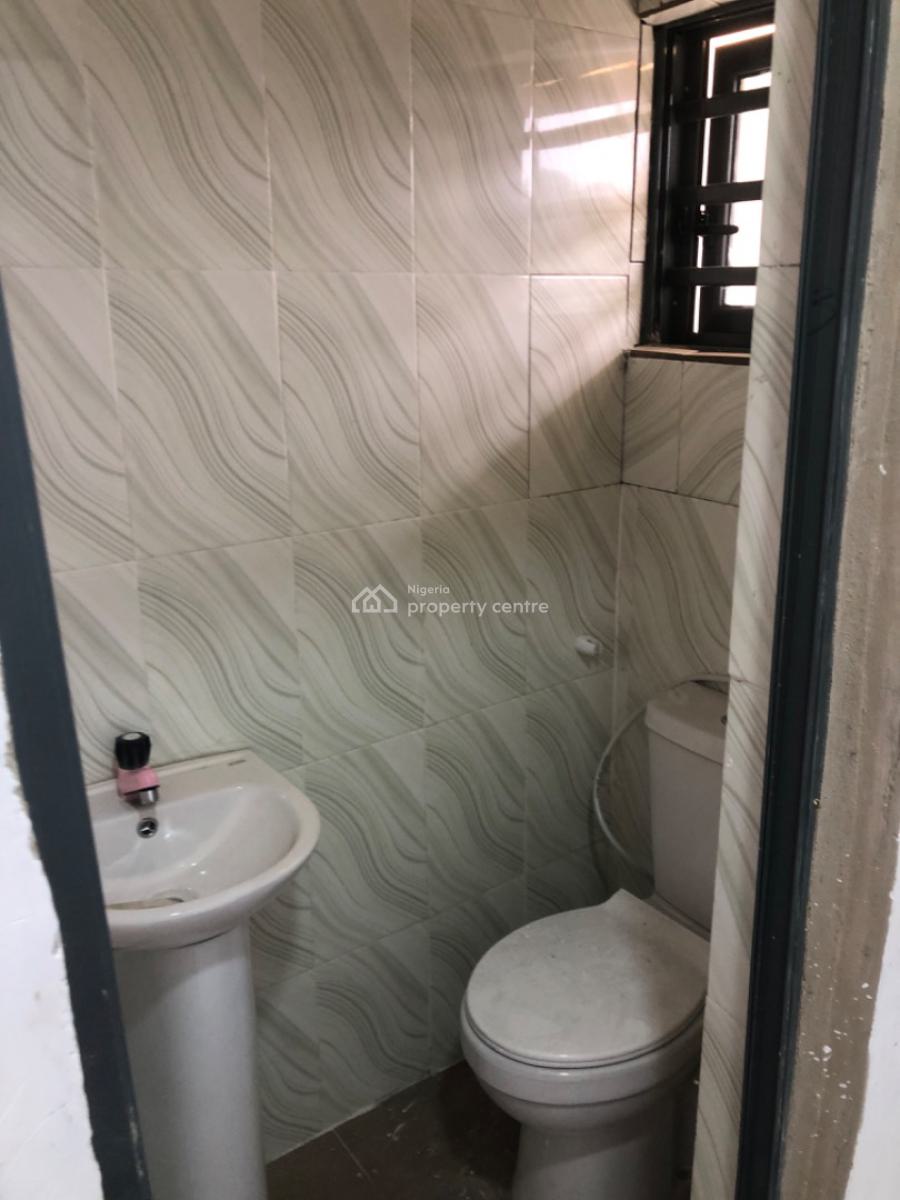 Newly Built 2 Bedroom Flat, Simisola, Ogunlana, Surulere, Lagos, House for Rent